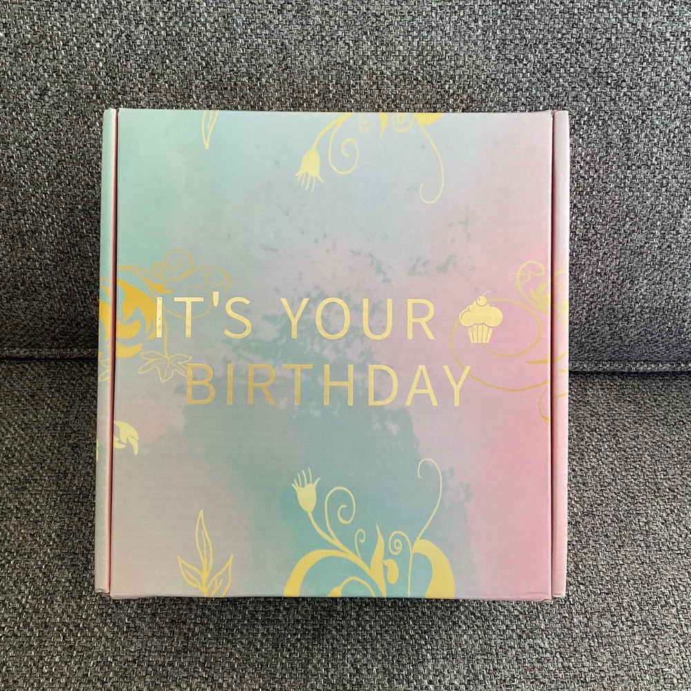 New Birthday Gift Set For Women View 3
